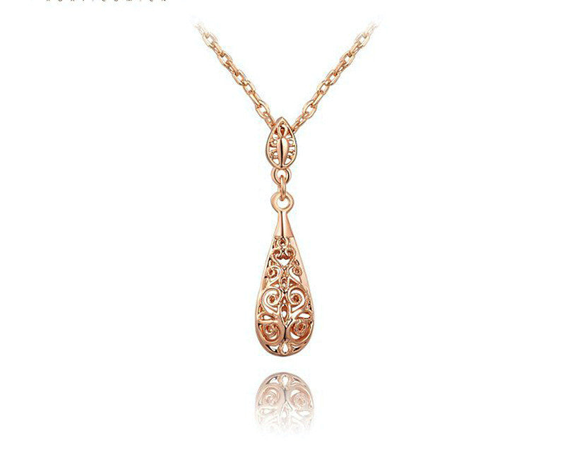 18K Rose Gold Plated Layla Necklace with Simulated Diamond
