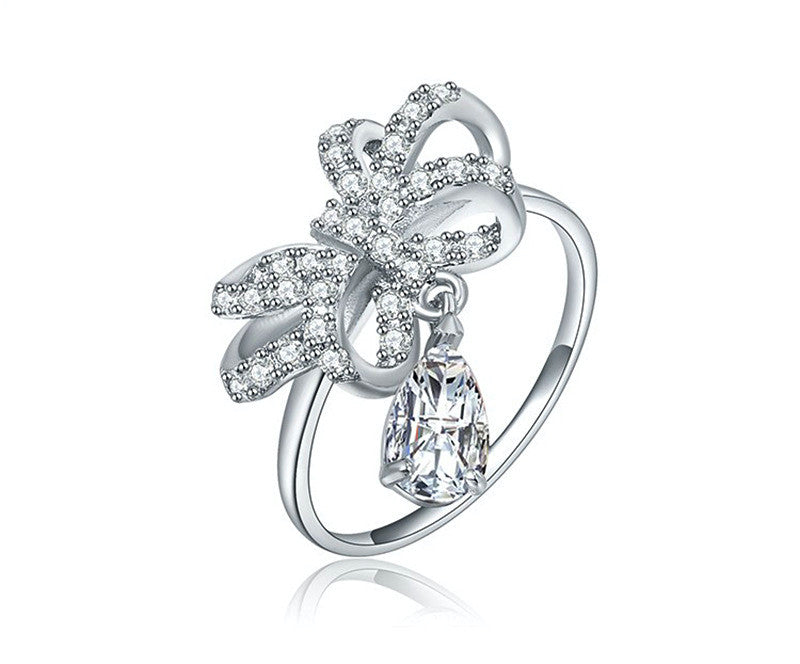 Platinum Plated Itzel Ring with Simulated Diamond