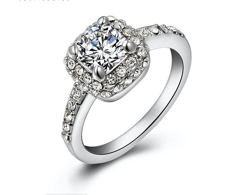 Platinum Plated Stella Ring with Simulated Diamond