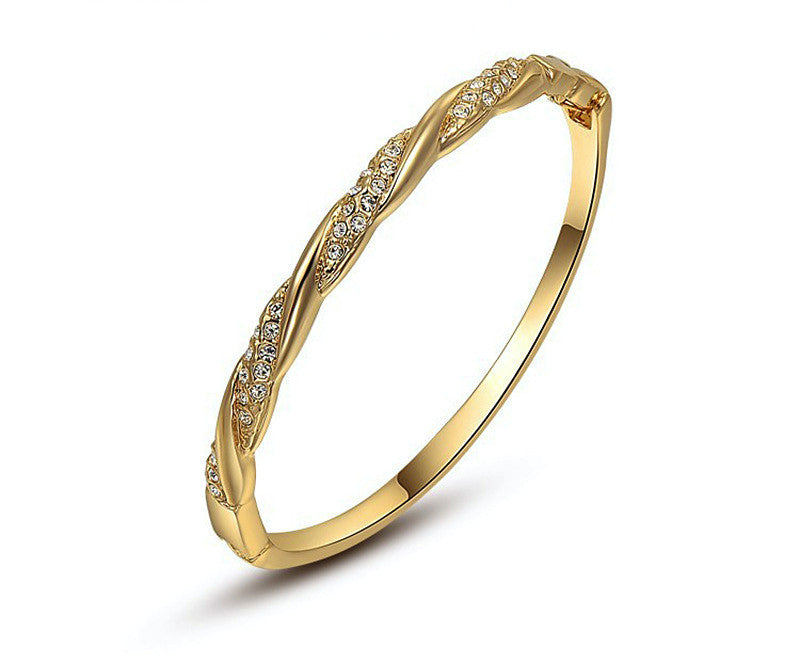 18K Gold Plated Victoria Bracelet with Simulated Diamond