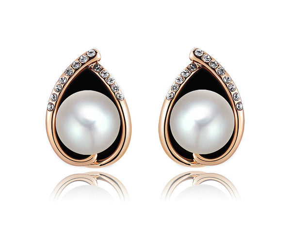 18K Rose Gold Plated Marilyn Earrings with Simulated Diamond