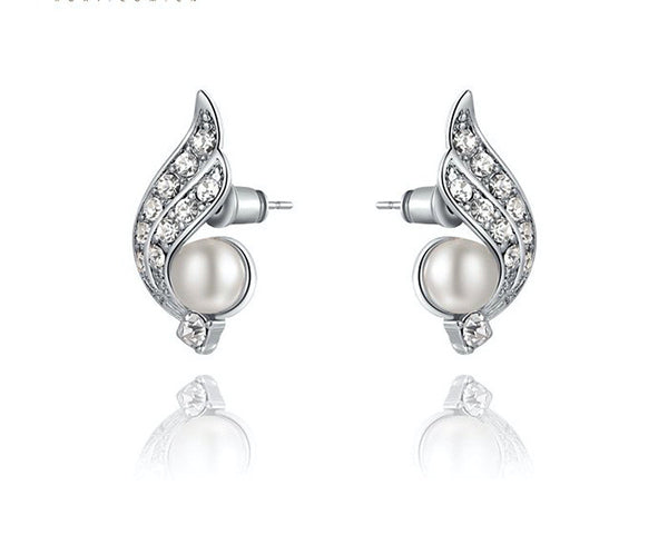 Platinum Plated Amanda Earrings with Simulated Diamond