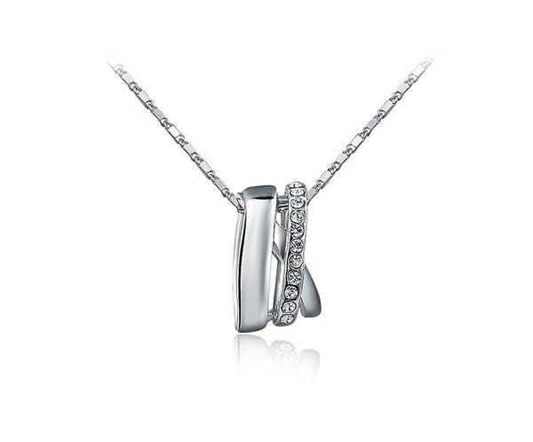 Platinum Plated Esmeralda Necklace with Simulated Diamond