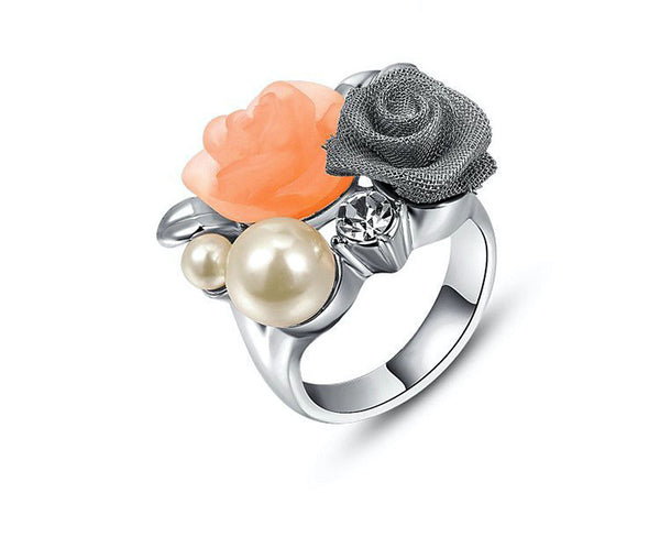 Platinum Plated Everly Ring with Simulated Diamond