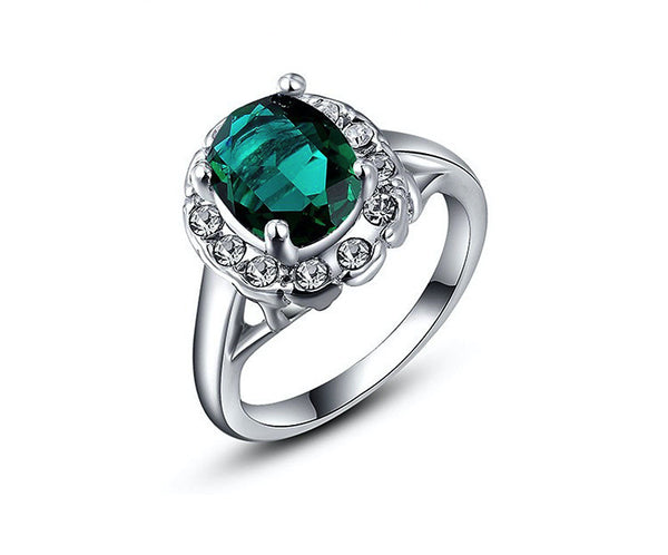 Platinum Plated Ivy Ring with Simulated Diamond