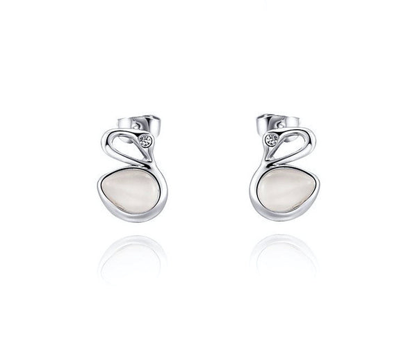 Platinum Plated Johanna Earrings with Simulated Diamond