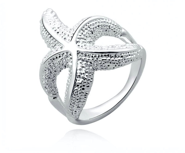 Platinum Plated Leia Ring with Simulated Diamond