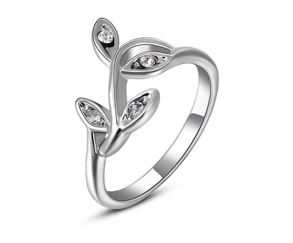 Platinum Plated Lucy Ring with Simulated Diamond