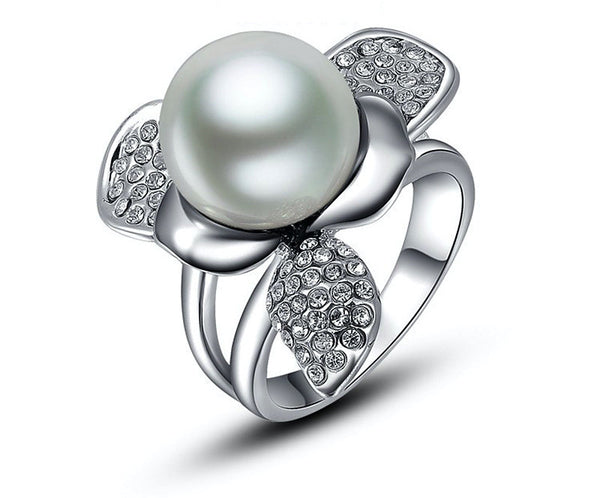 Platinum Plated Melissa Ring with Simulated Diamond
