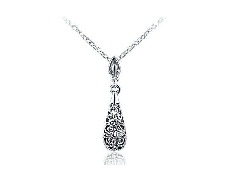 Platinum Plated Morgan Necklace with Simulated Diamond